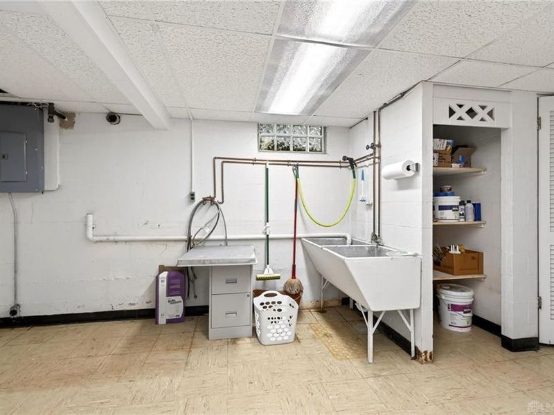 1810 S Main Street, Dayton, OH 45409 Photo 45