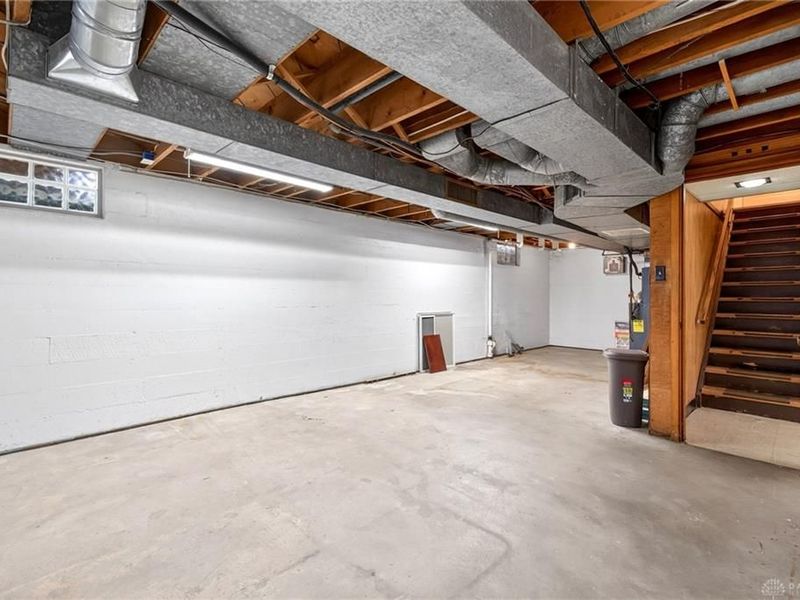 1810 S Main Street, Dayton, OH 45409 Photo 47