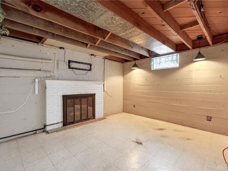 1810 S Main Street, Dayton, OH 45409 Photo 49