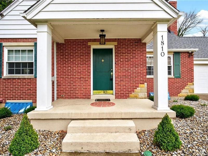 1810 S Main Street, Dayton, OH 45409 Photo 5