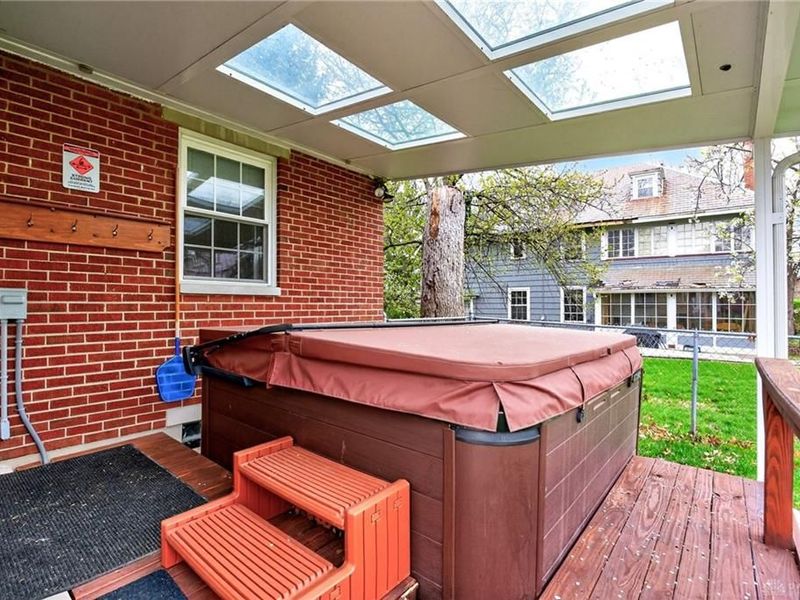 1810 S Main Street, Dayton, OH 45409 Photo 51