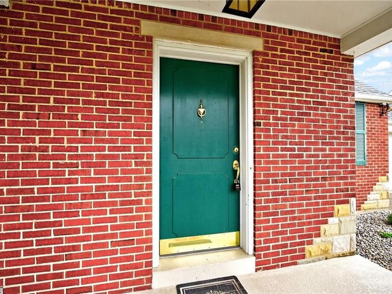 1810 S Main Street, Dayton, OH 45409 Photo 6