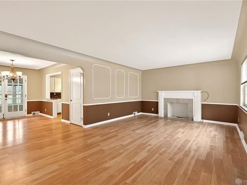 1810 S Main Street, Dayton, OH 45409 Photo 8