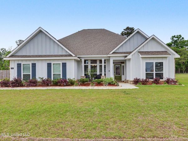 132 Firefly Drive, Lucedale, MS 39452