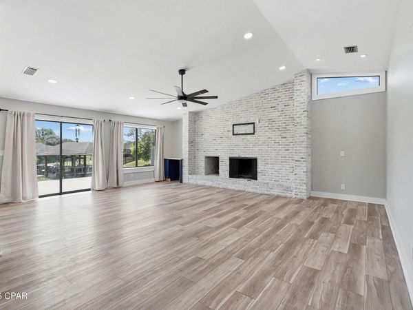 2445 Pretty Bayou Boulevard , Panama City, FL 32405