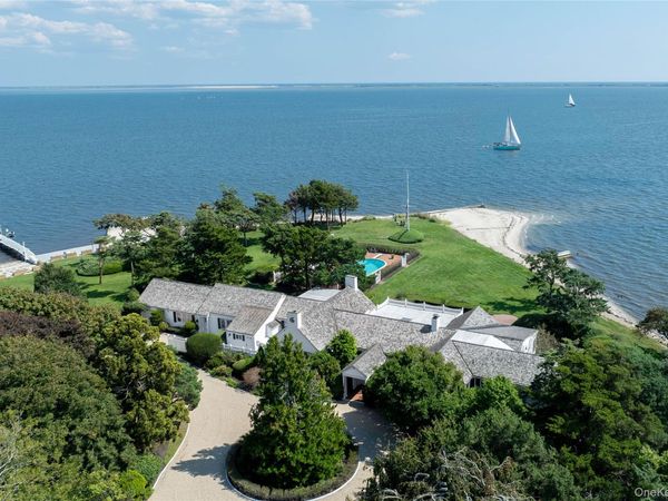 16 Point Road , Bellport Village, NY 11713