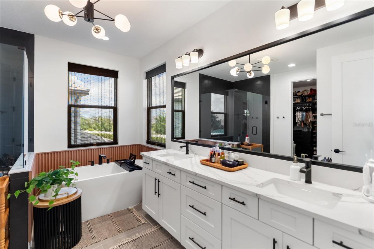 17506 Savory Mist Circle, Bradenton, FL 34211 Photo