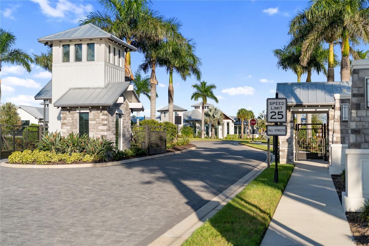 17506 Savory Mist Circle, Bradenton, FL 34211 Photo