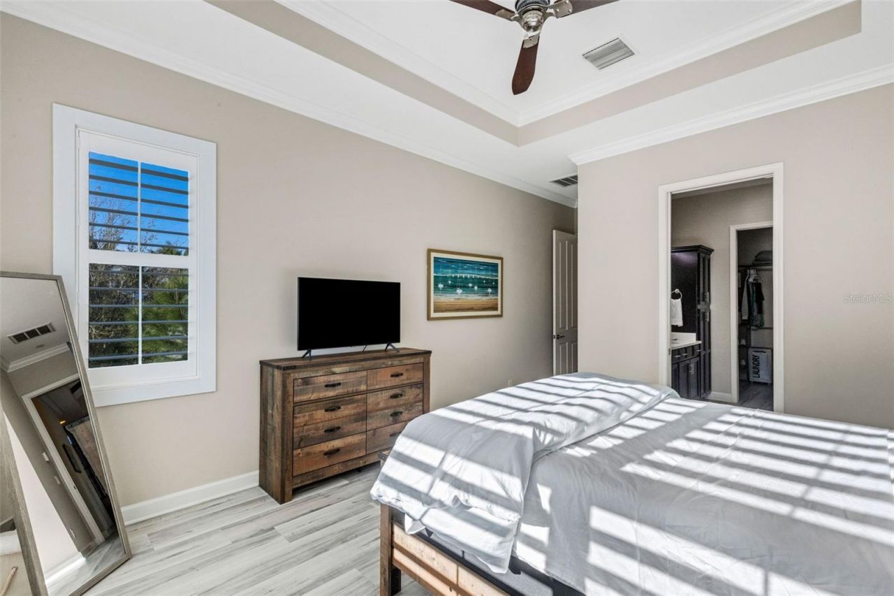 289 Sapphire Lake Drive, Unit 202, Bradenton, FL 34209 Photo