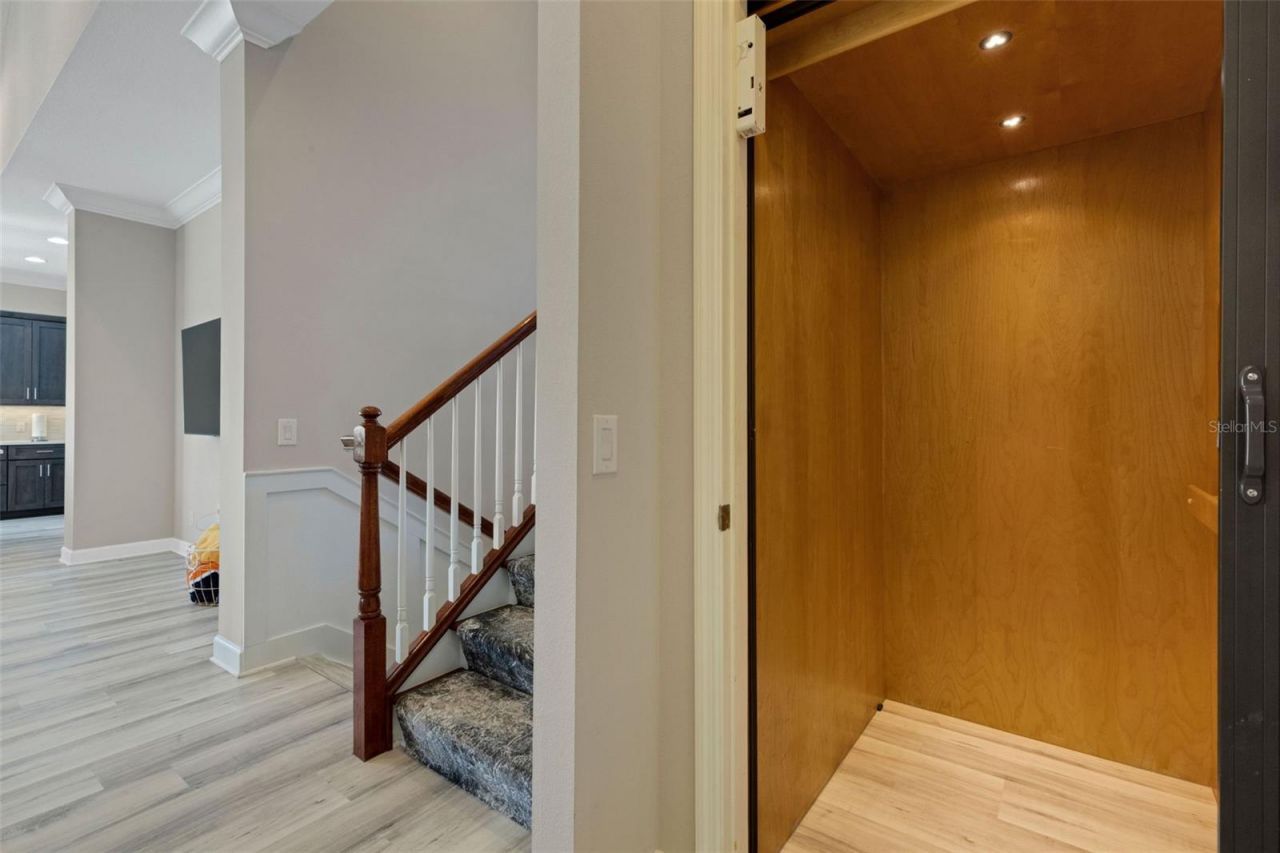 289 Sapphire Lake Drive, Unit 202, Bradenton, FL 34209 Photo