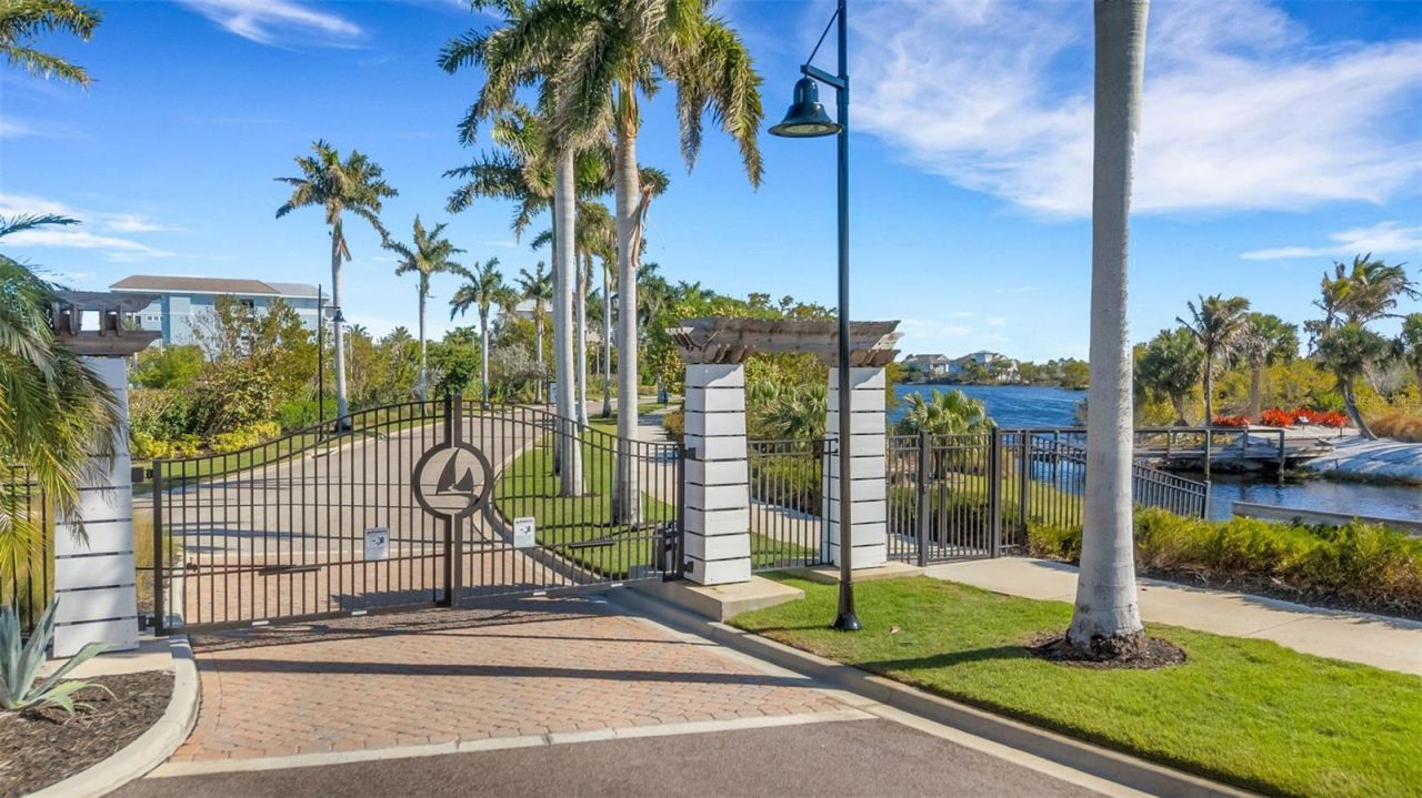 289 Sapphire Lake Drive, Unit 202, Bradenton, FL 34209 Photo