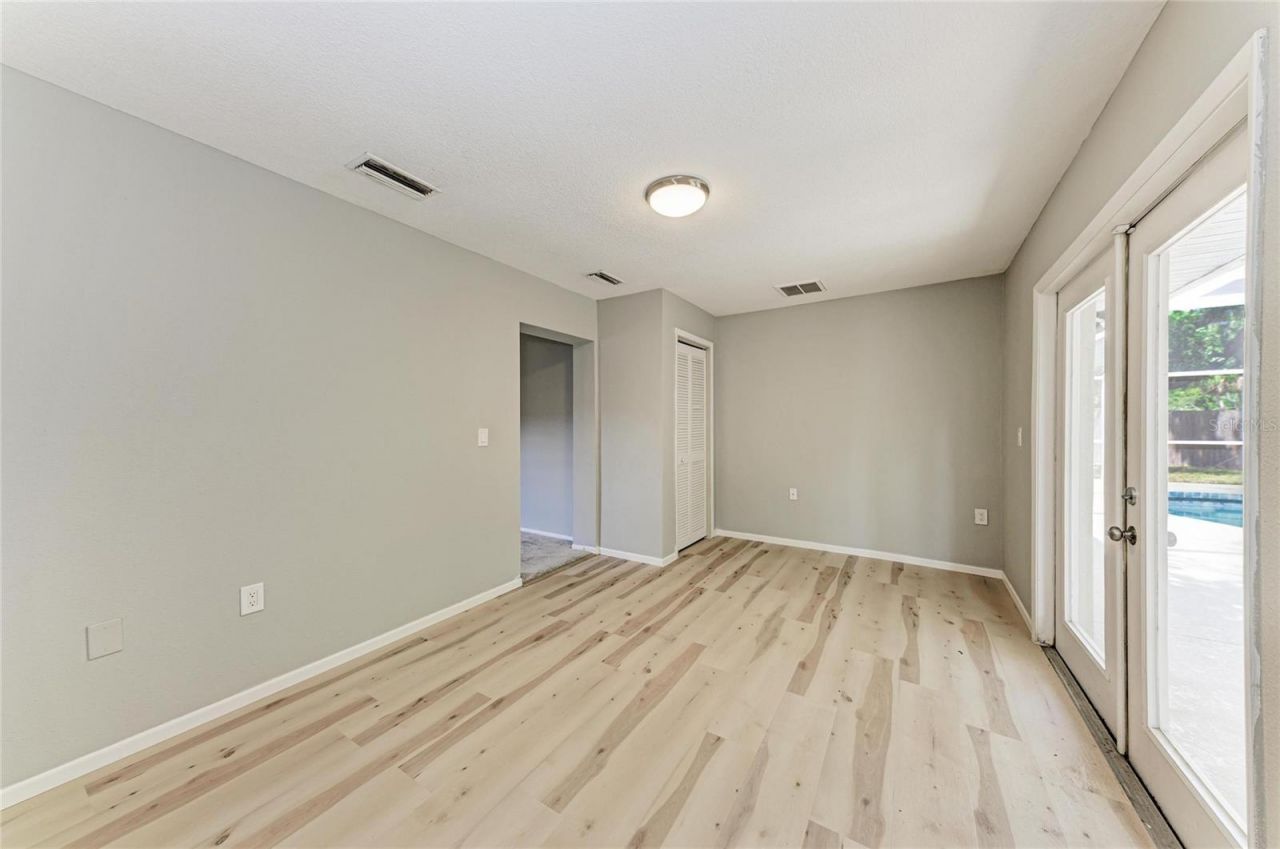 4913 32nd Street E, Bradenton, FL 34203 Photo