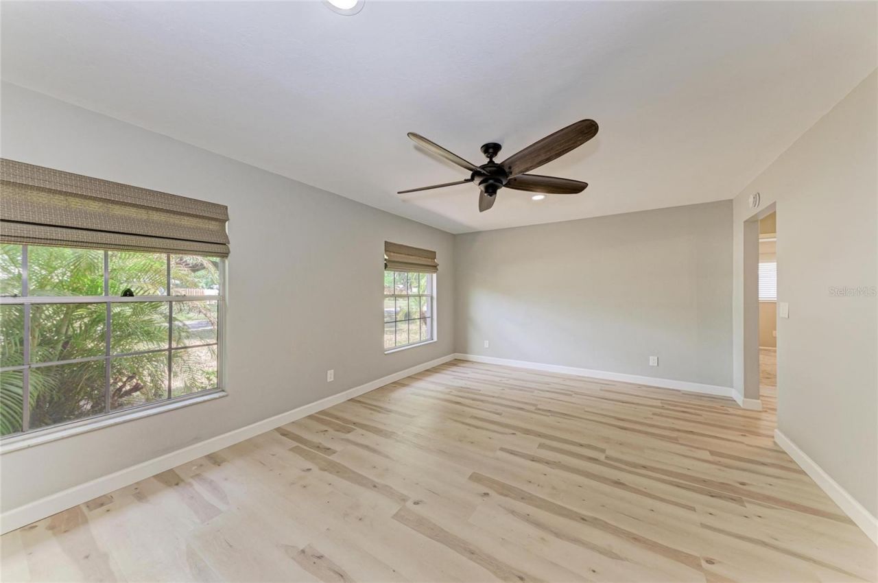 4913 32nd Street E, Bradenton, FL 34203 Photo