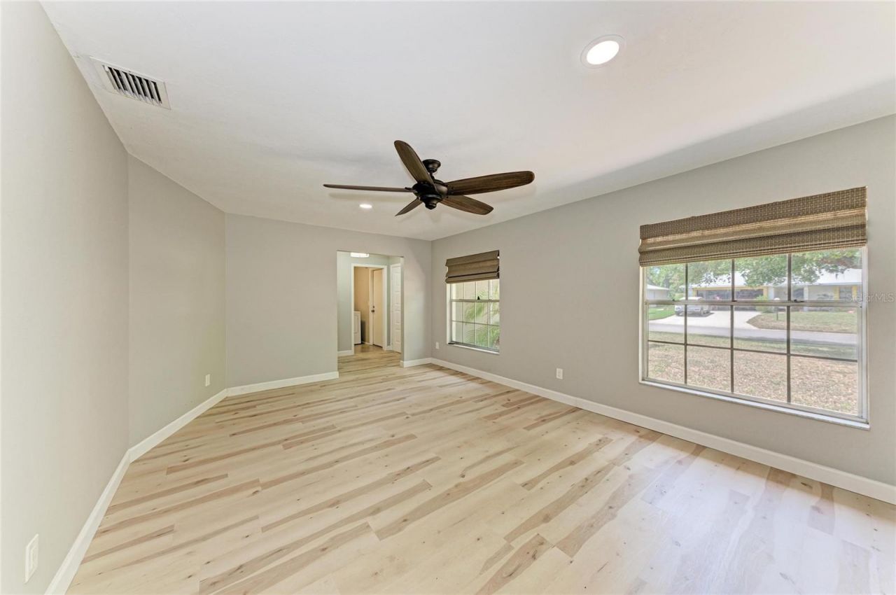 4913 32nd Street E, Bradenton, FL 34203 Photo