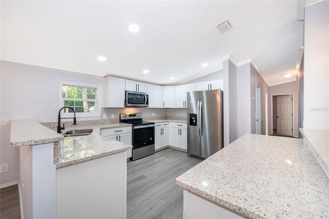 1116 Cupid Avenue, Christmas, FL 32709 Photo