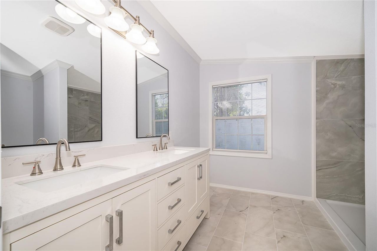 1116 Cupid Avenue, Christmas, FL 32709 Photo