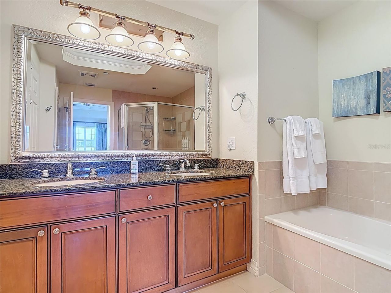 1116 Sunset View Circle, Unit 304, Reunion, FL 34747 Photo