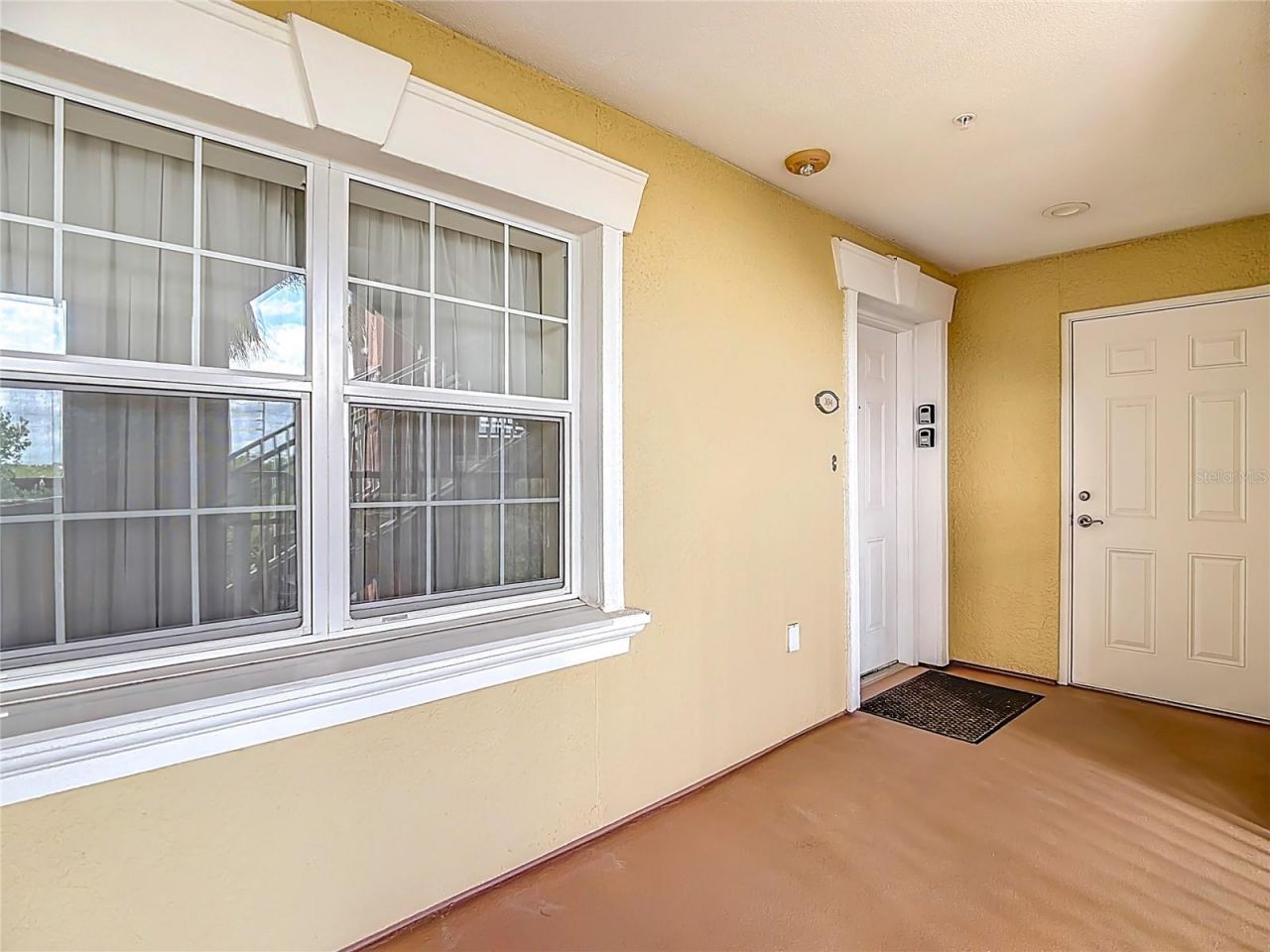 1116 Sunset View Circle, Unit 304, Reunion, FL 34747 Photo