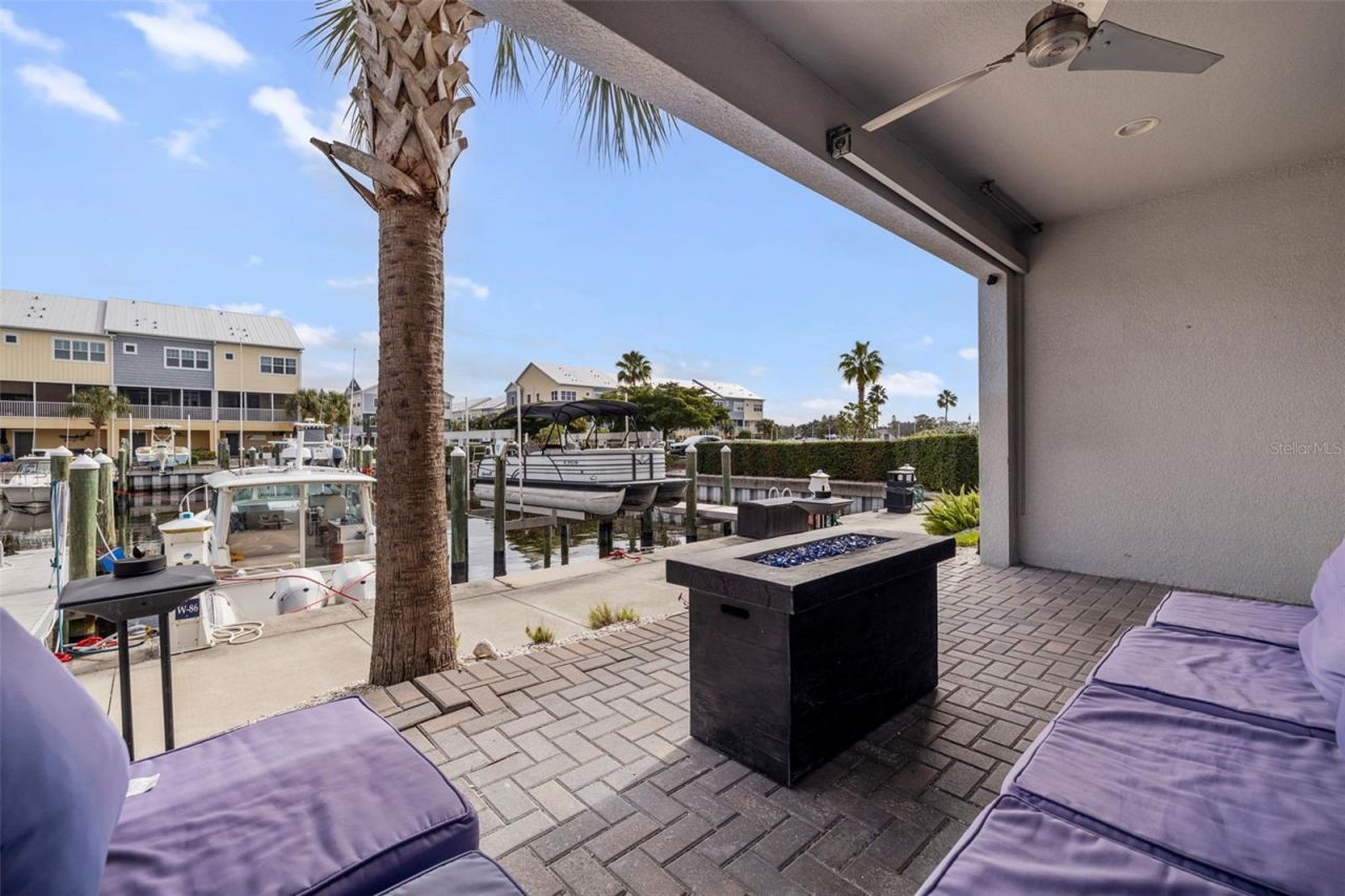 6064 Moorings Drive S, Saint Petersburg, FL 33712 Photo