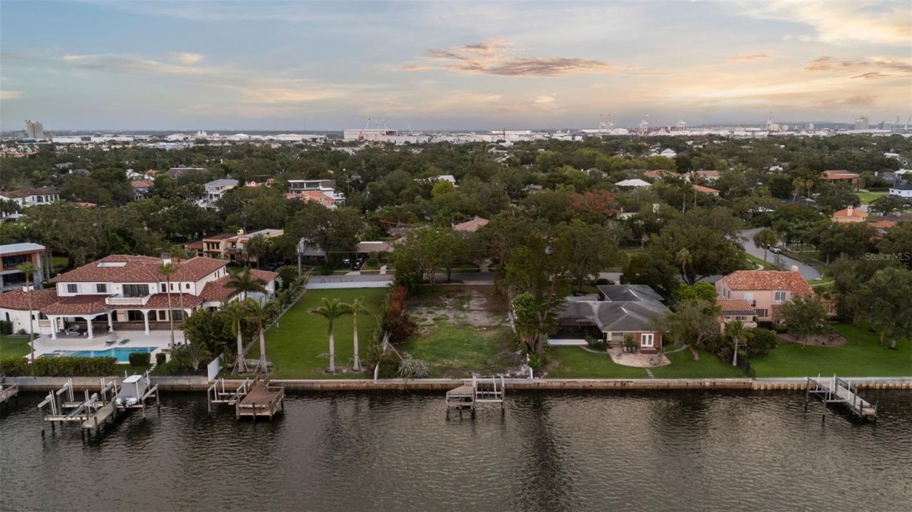 214 Blanca Avenue, Tampa, FL 33606 Photo