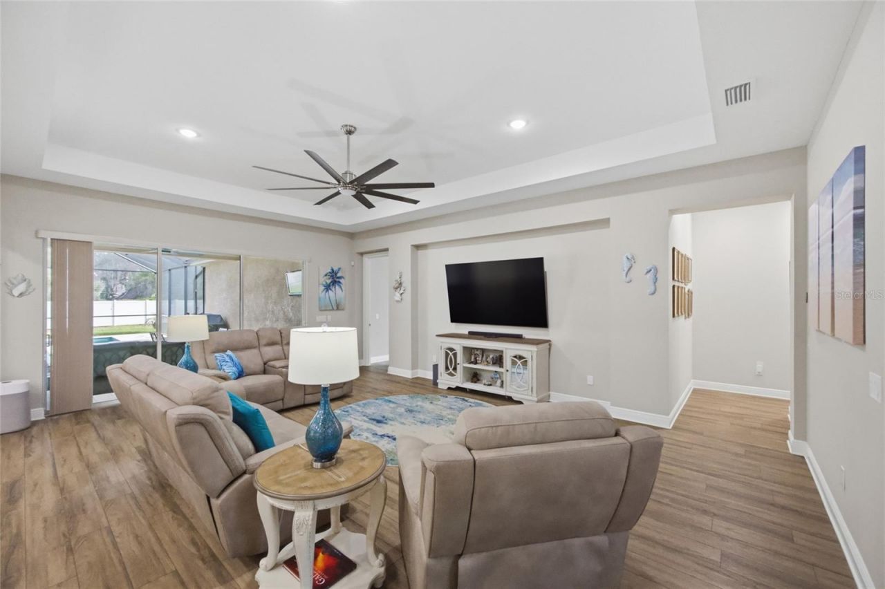 115 Brookover Lane , Brandon, FL 33511 Photo