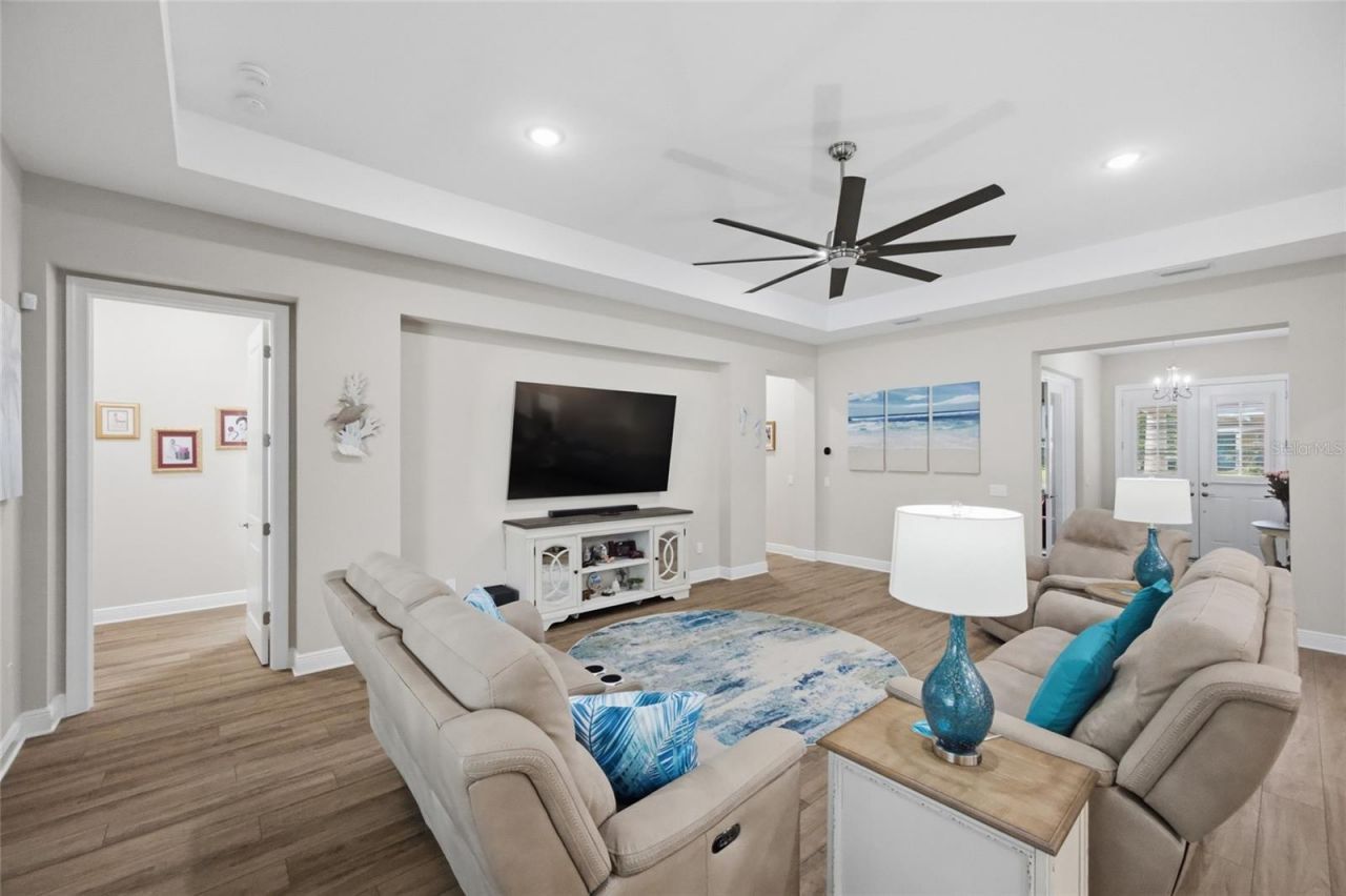 115 Brookover Lane , Brandon, FL 33511 Photo