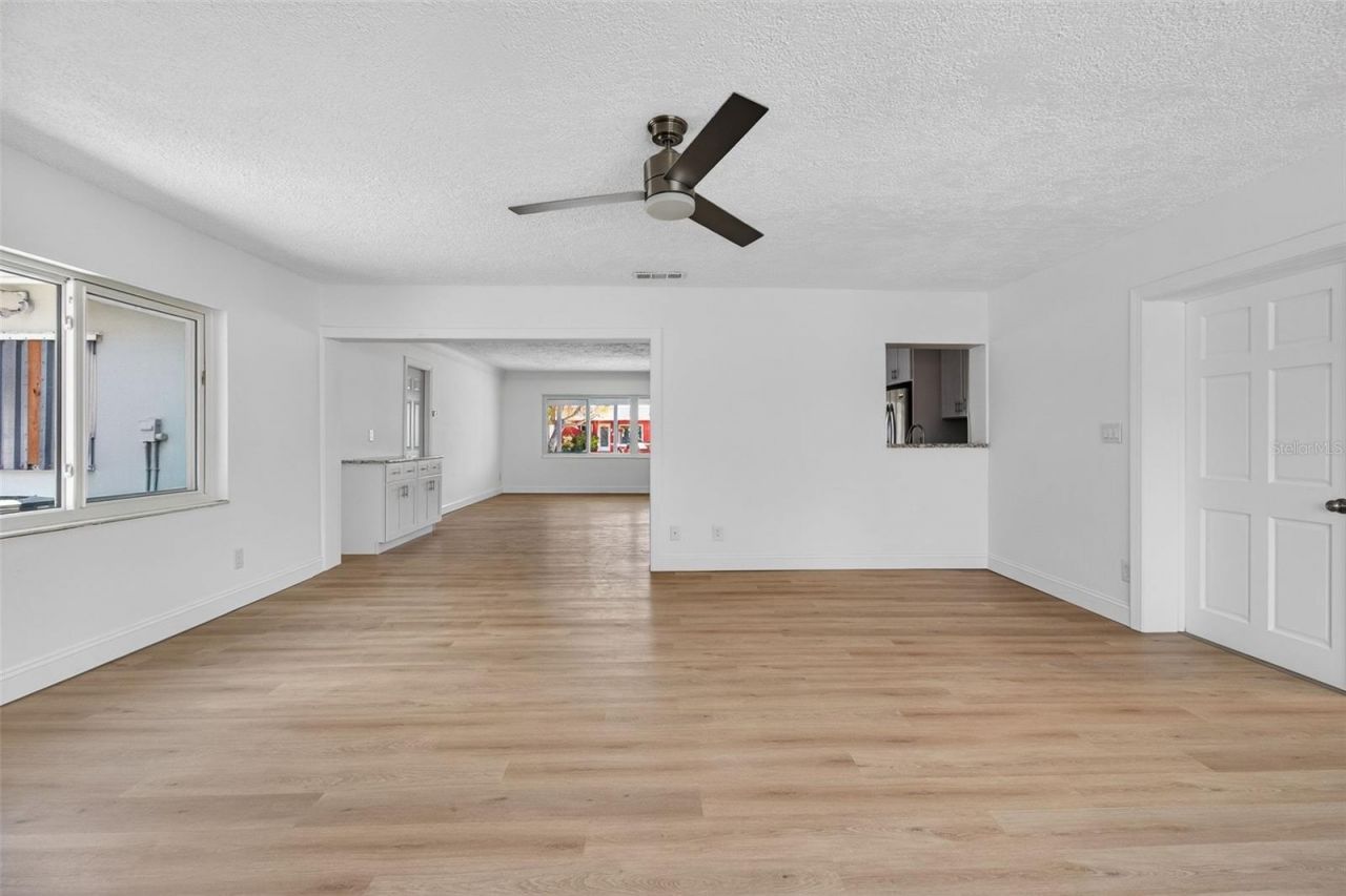 7919 Causeway Boulevard S, Saint Petersburg, FL 33707 Photo