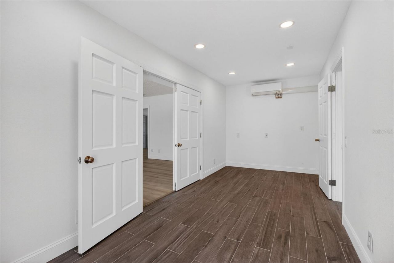 7919 Causeway Boulevard S, Saint Petersburg, FL 33707 Photo