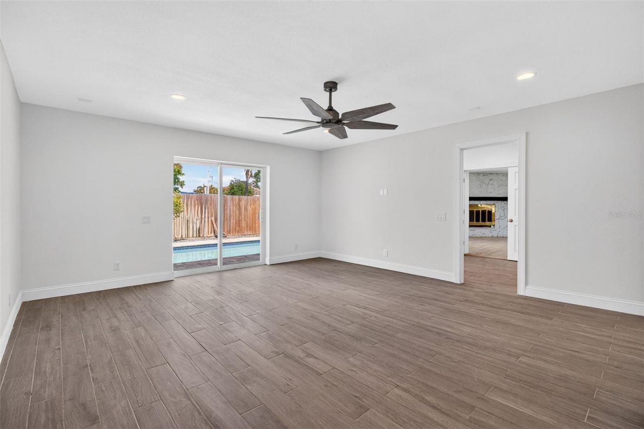 7919 Causeway Boulevard S, Saint Petersburg, FL 33707 Photo