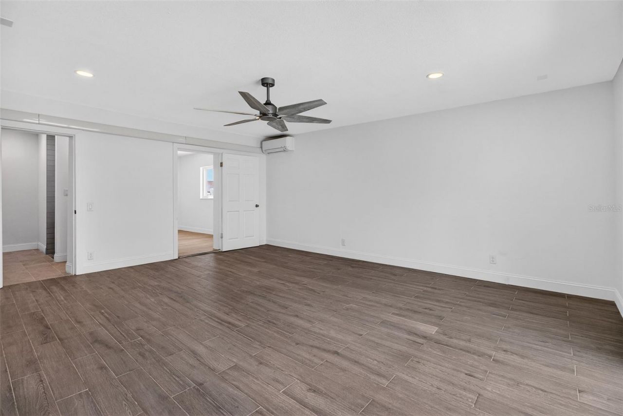 7919 Causeway Boulevard S, Saint Petersburg, FL 33707 Photo