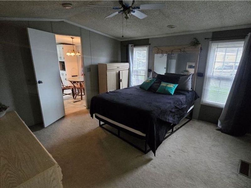 6465 Linda , Ravenna, OH 44266 Photo 14