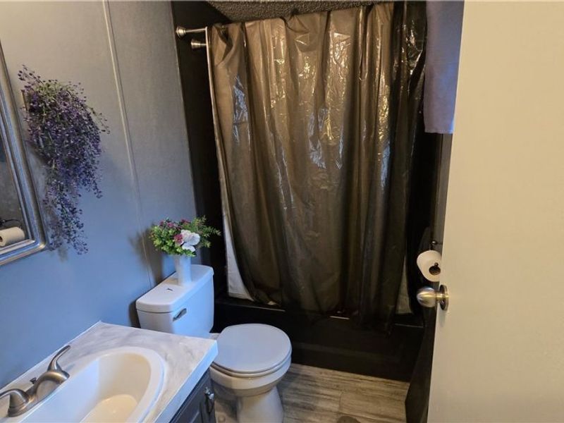 6465 Linda , Ravenna, OH 44266 Photo 6