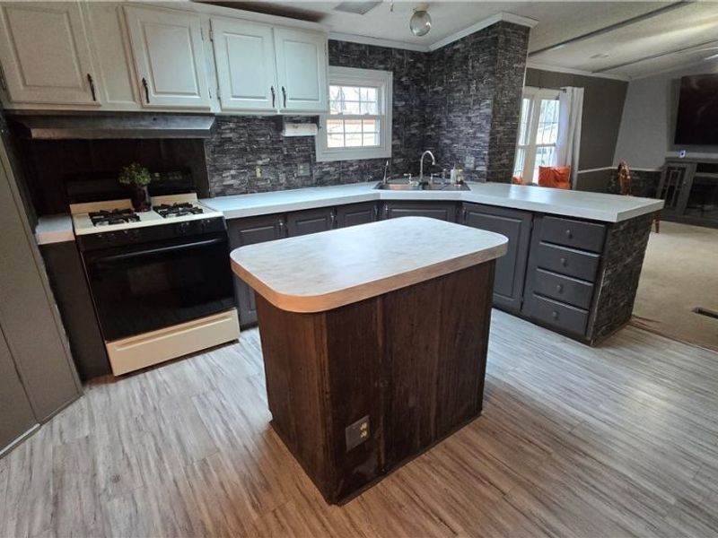 6465 Linda , Ravenna, OH 44266 Photo 7