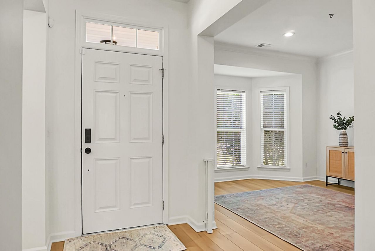 1504 Egret Creek Court Photo 6