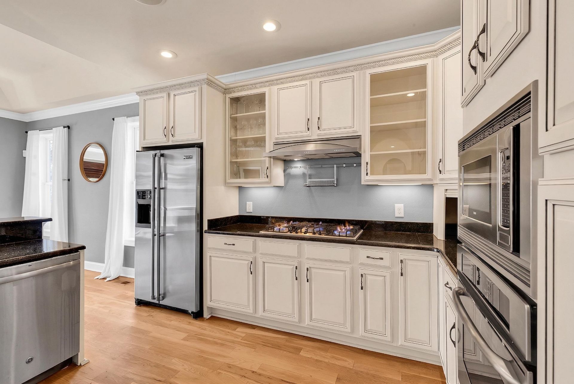 16 Orchard Ave. Photo 11