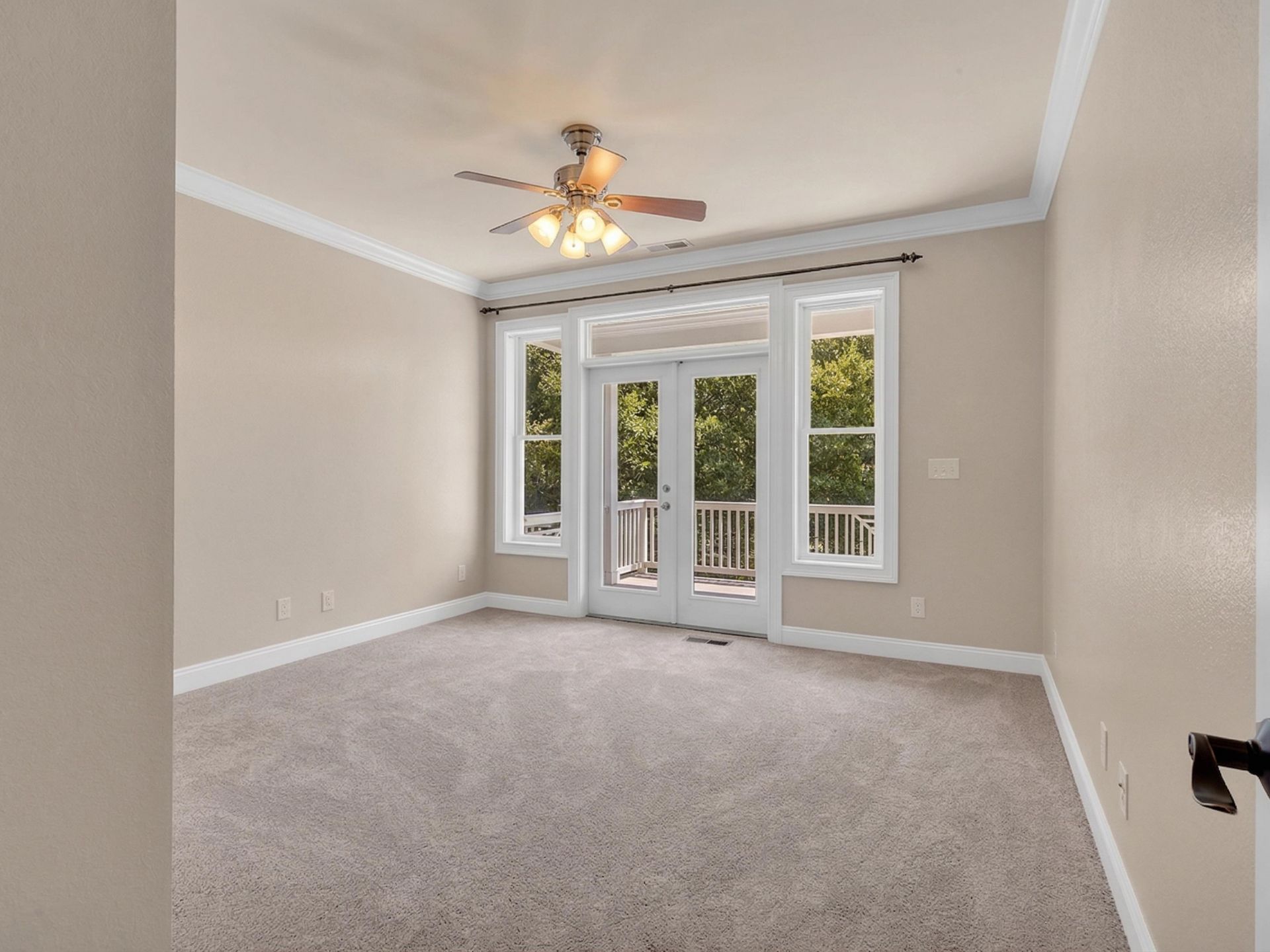 16 Orchard Ave. Photo 18