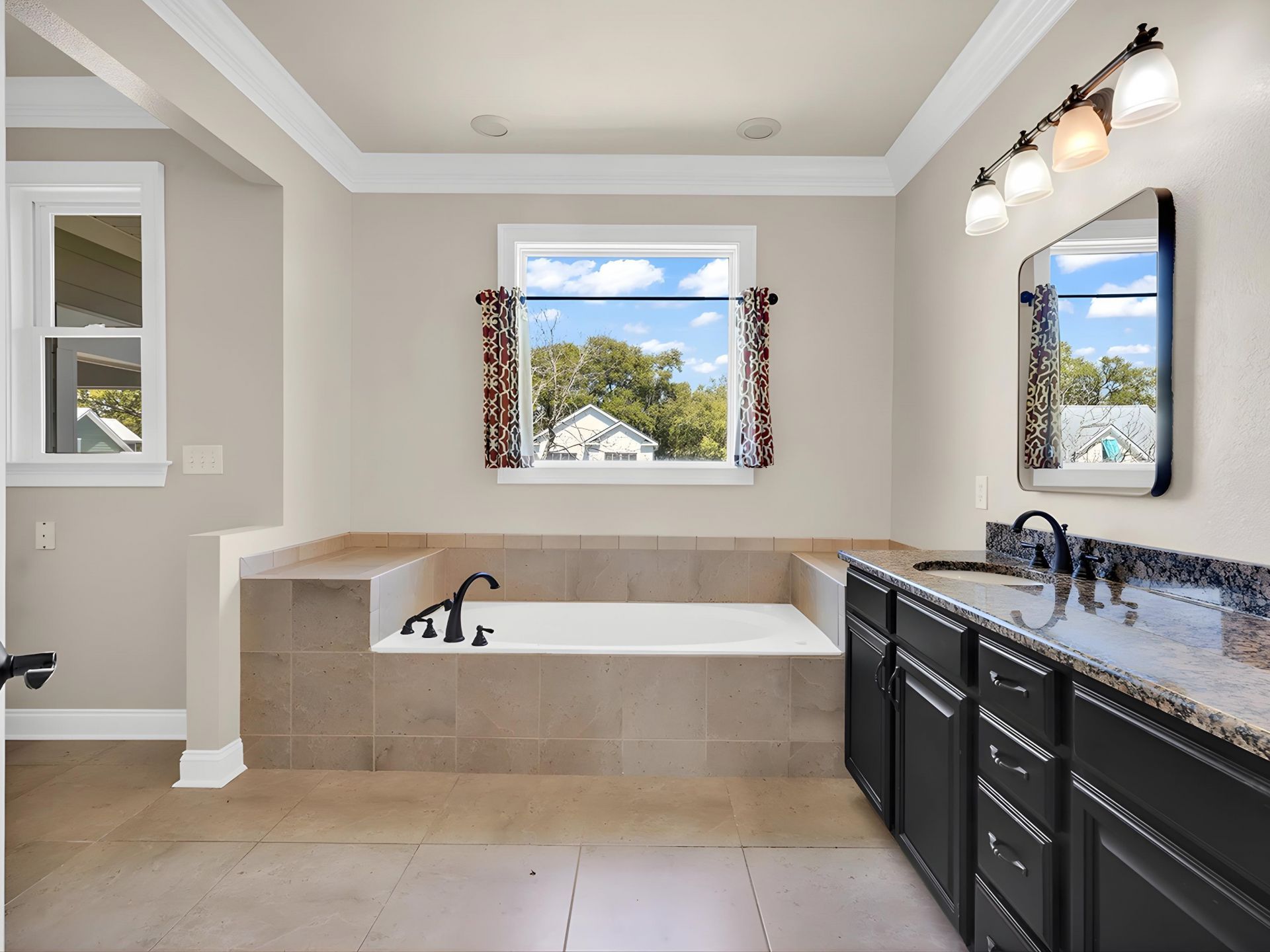 16 Orchard Ave. Photo 20