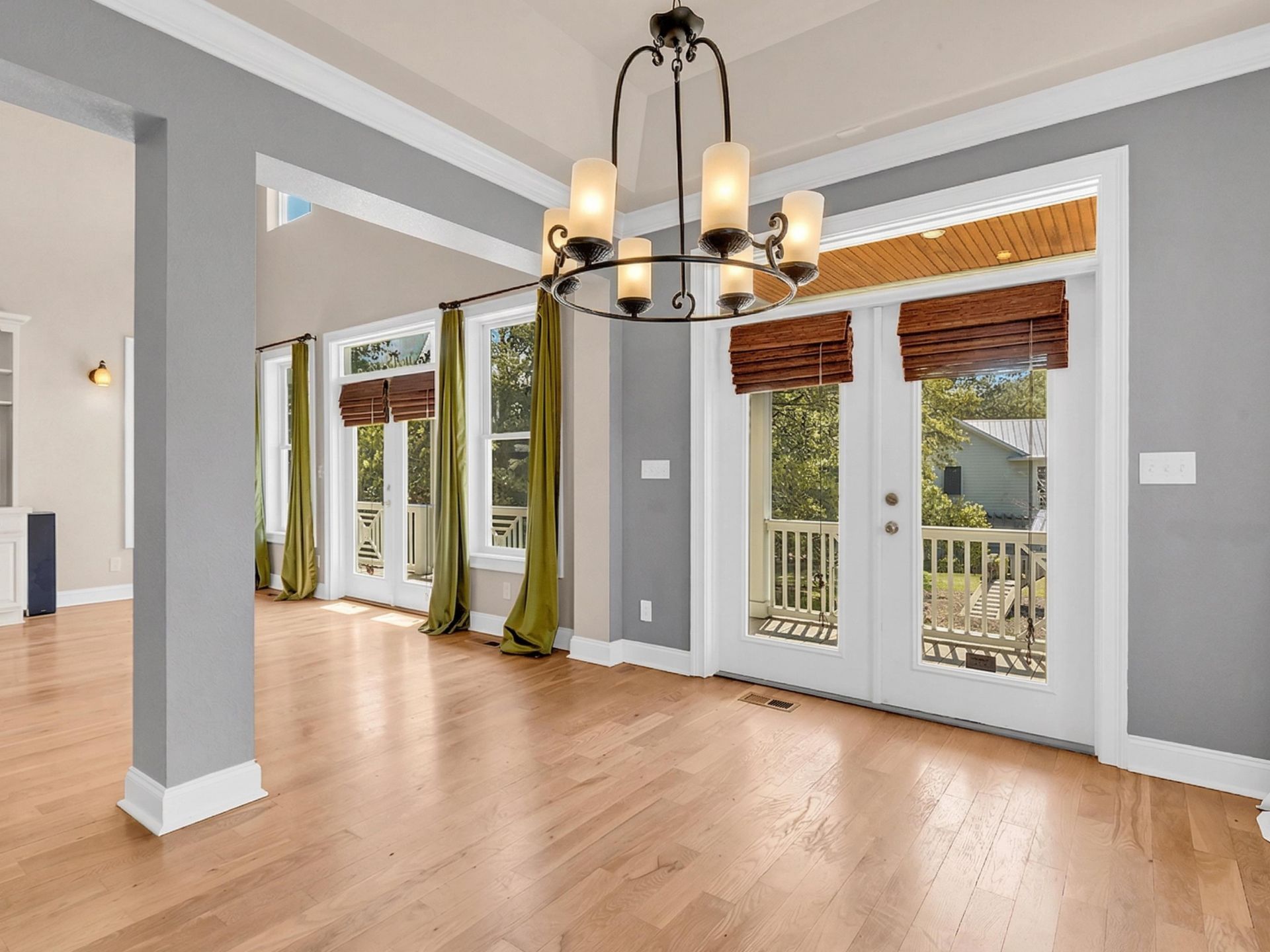 16 Orchard Ave. Photo 5