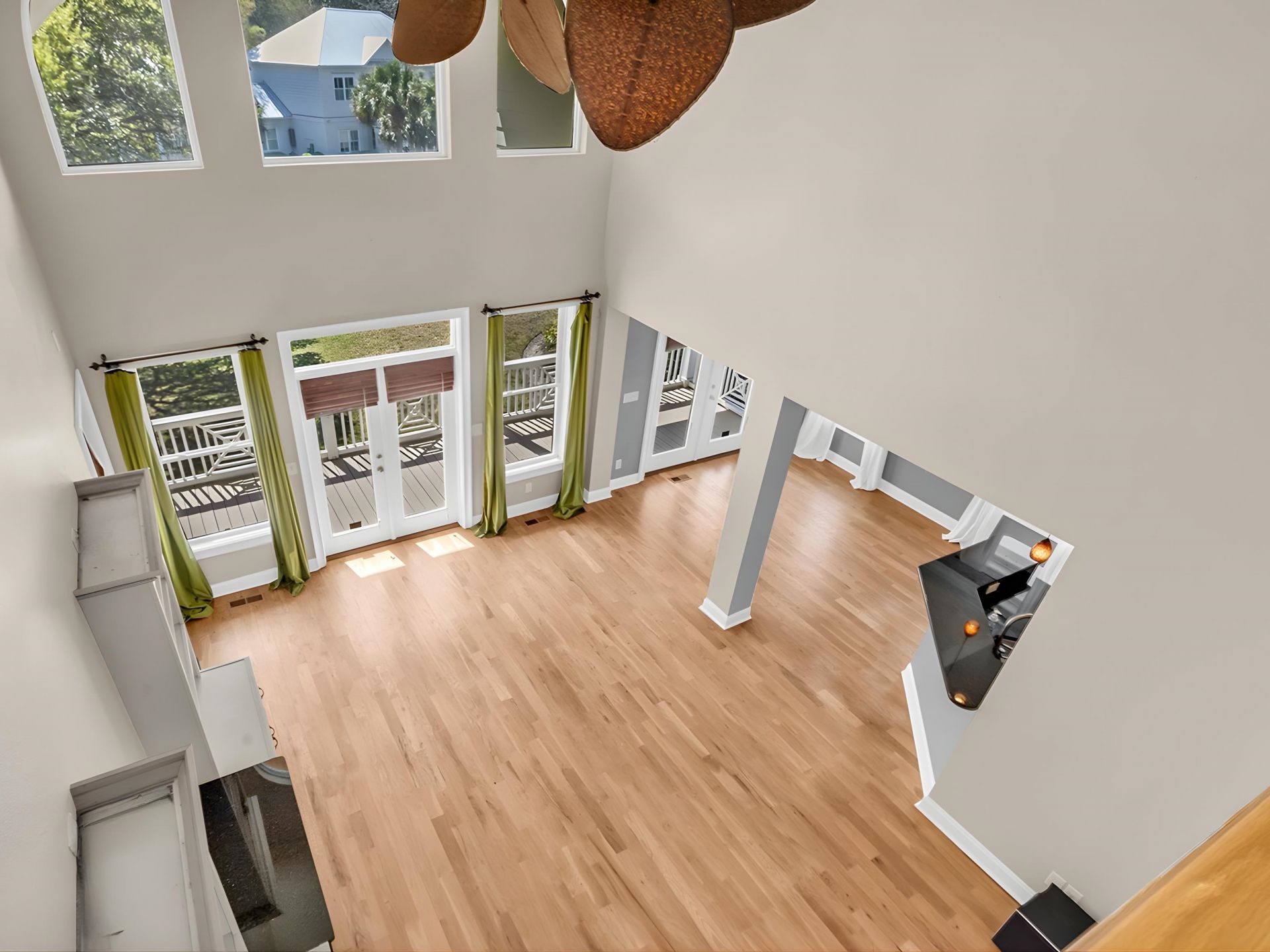 16 Orchard Ave. Photo 9