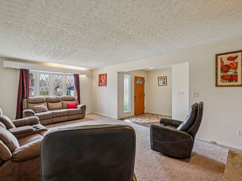 2775 Floribunda Drive , Columbus, OH 43209 Photo 5