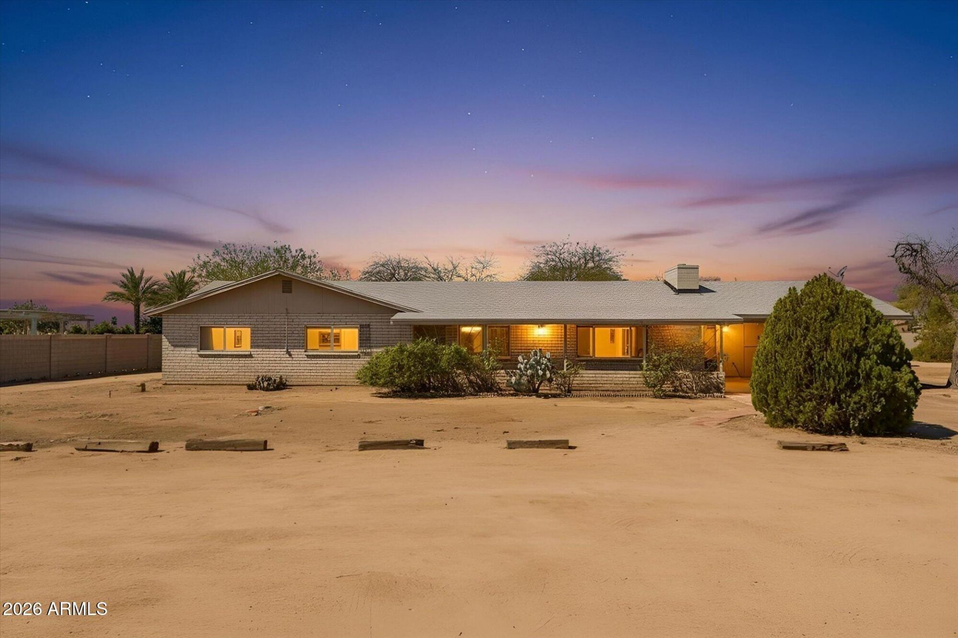 25814 N 17th Avenue, Phoenix, AZ 85085 Main Photo