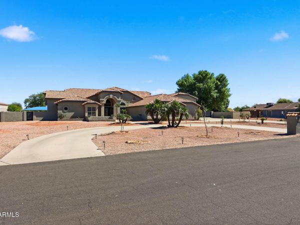 5347 N 106TH Avenue, Glendale, AZ 85307