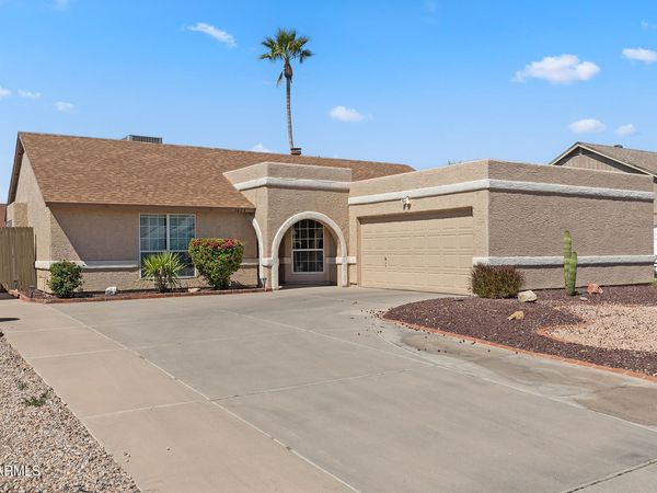1623 W CITATION Lane, Chandler, AZ 85224
