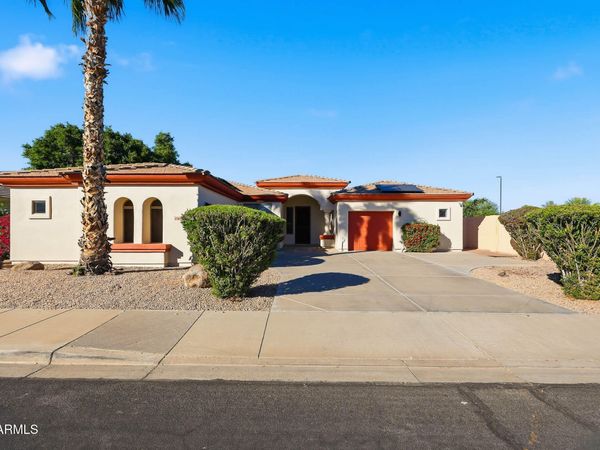 14604 W CLARENDON Avenue, Goodyear, AZ 85395