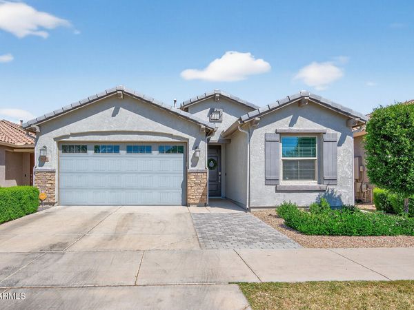 9558 E TESLA Avenue, Mesa, AZ 85212