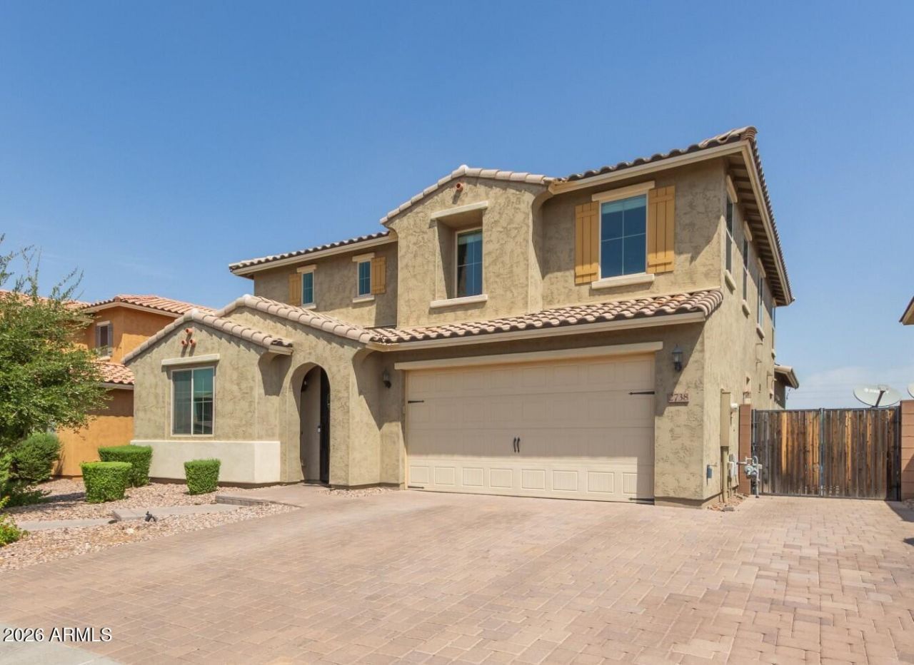 2738 E Cherry Hill Drive, Gilbert, AZ 85298 Main Photo