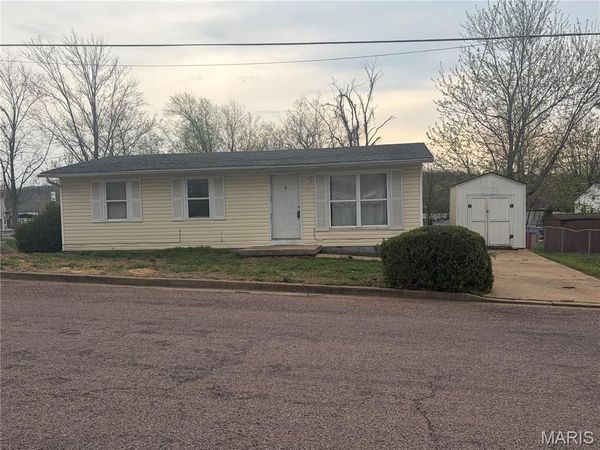 1008 Hamilton Street , Union, MO 63084