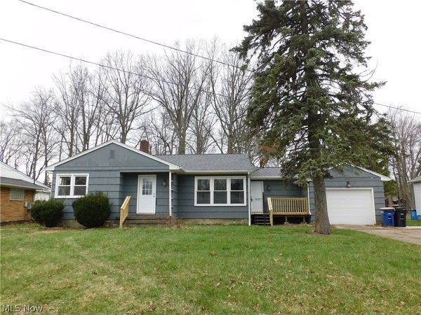 1427 Union Avenue , Ashtabula, OH 44004
