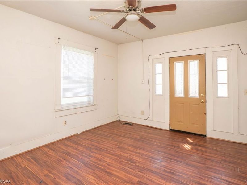 2202 5th Street NE, Canton, OH 44704 Photo 6