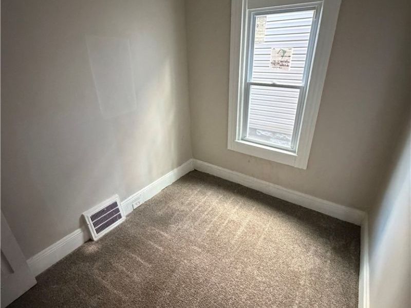 3304 W 46th Street , Cleveland, OH 44102 Photo 12